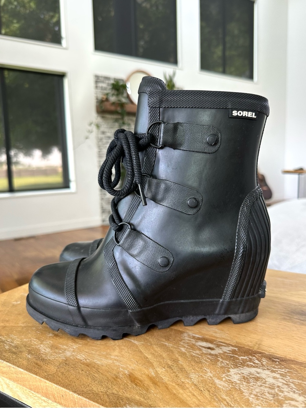 SOREL Joan Lace-Up Wedge Rain Boot